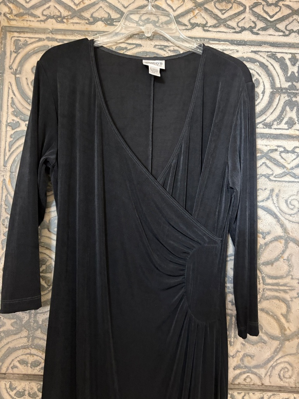Chico's Travelers Black Classic Knee-Length Dress Size1-(8/10 M) - Picture 6 of 9